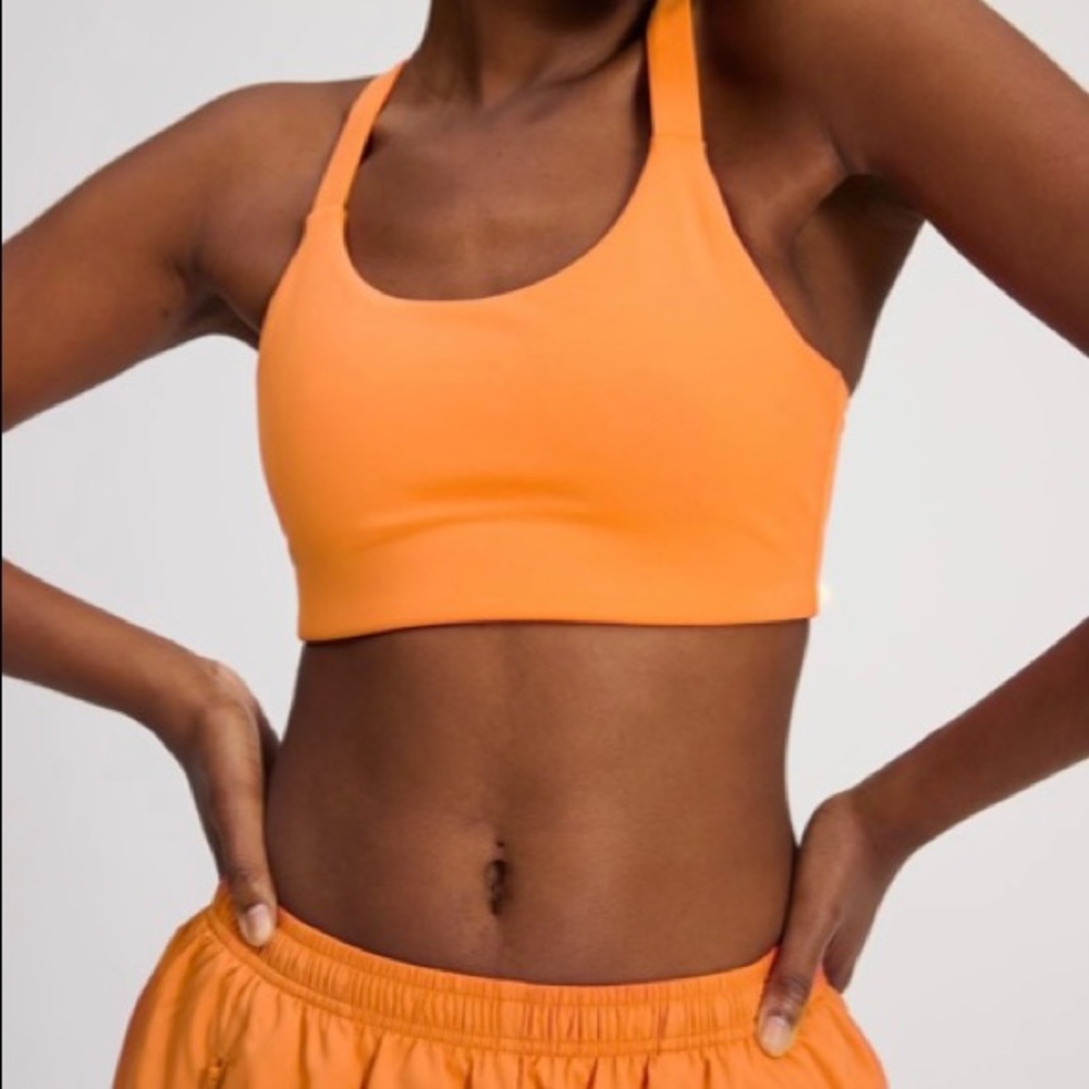 Girlfriend Collective Horizon Lou V-Back Sports Bra